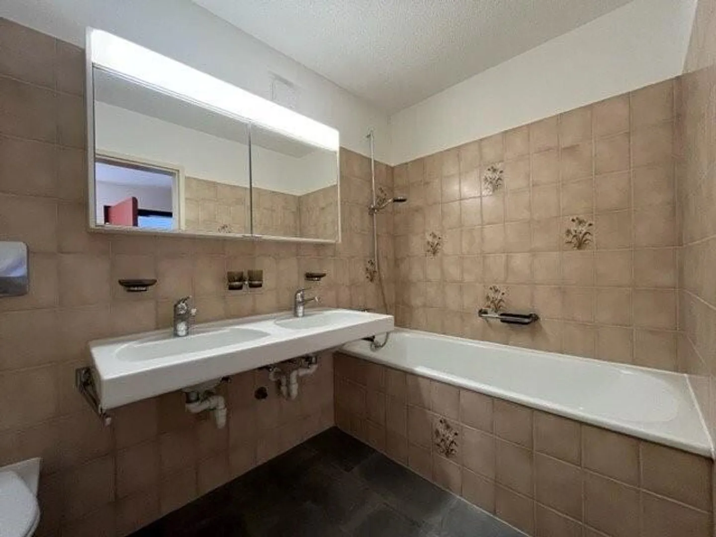 LOUER SANS CAUTION - Rural mais proche de la ville (Limité jusqu'au 31.1.28) - Photo 5 sur 7