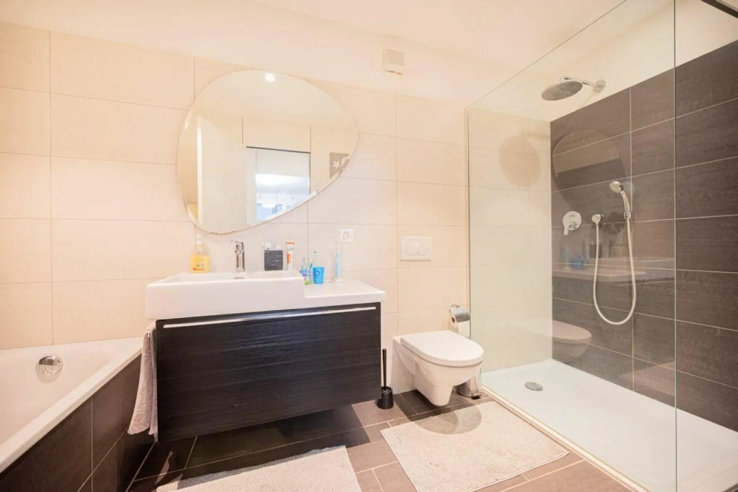 Moderne Wohnung mit Komfort und heller Atmosphäre - Foto 9 von 12