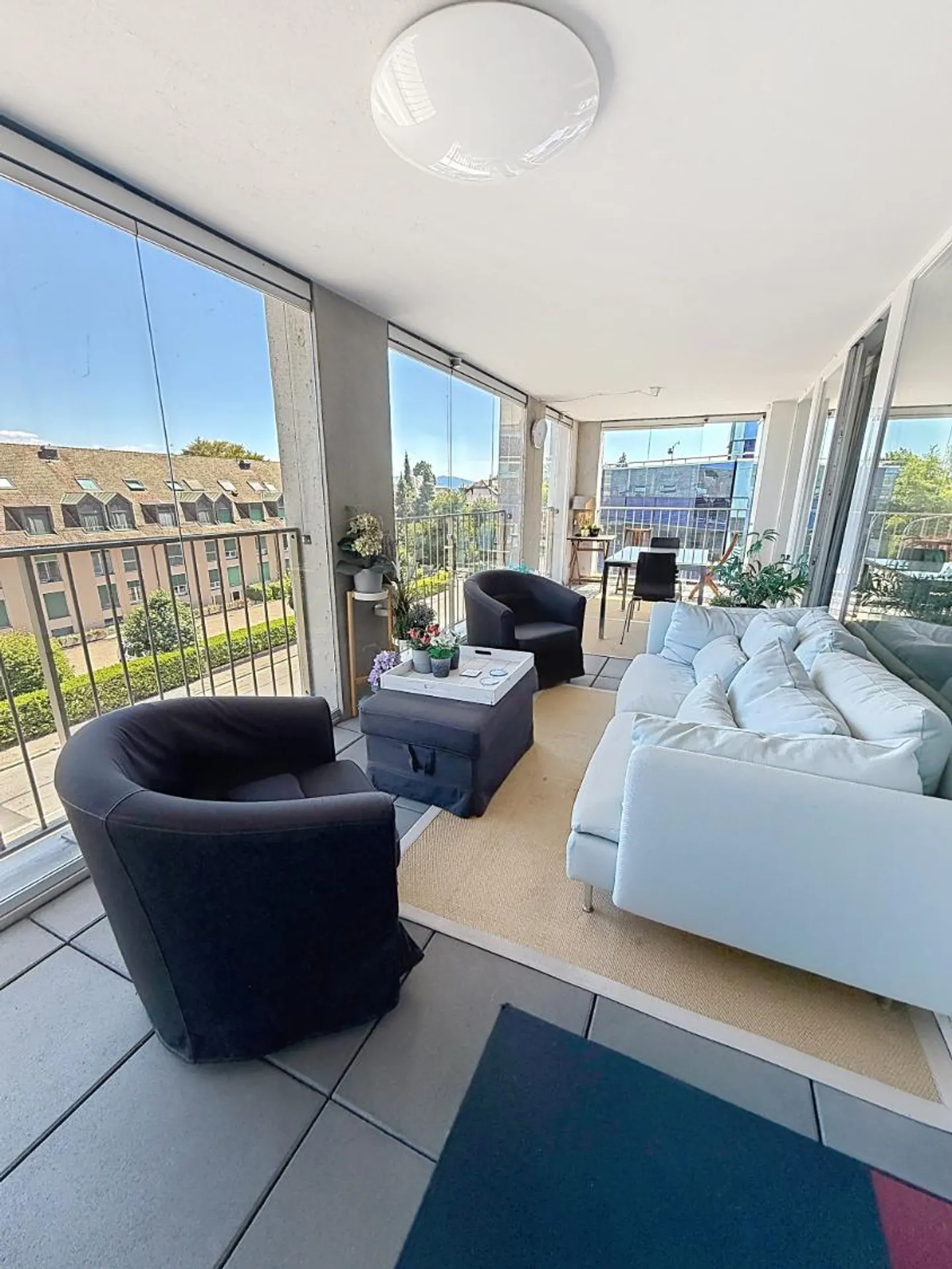 Appartement spacieux avec terrasse - Photo 10 sur 10
