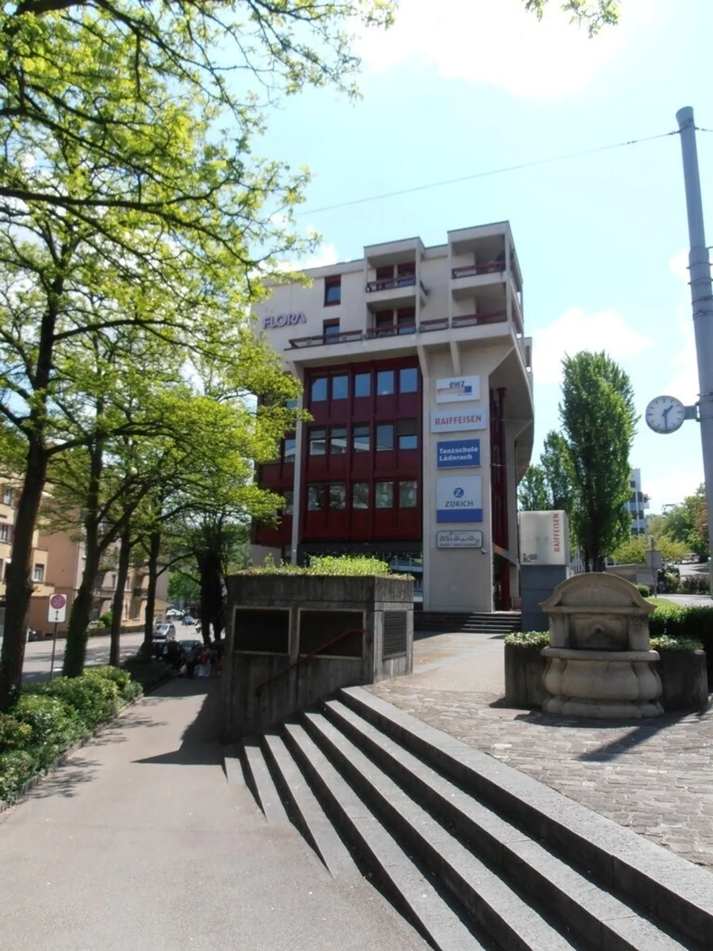 Parkhaus Flora - Posti auto in affitto vicino alla stazione di Oerlikon - Foto 1 di 3