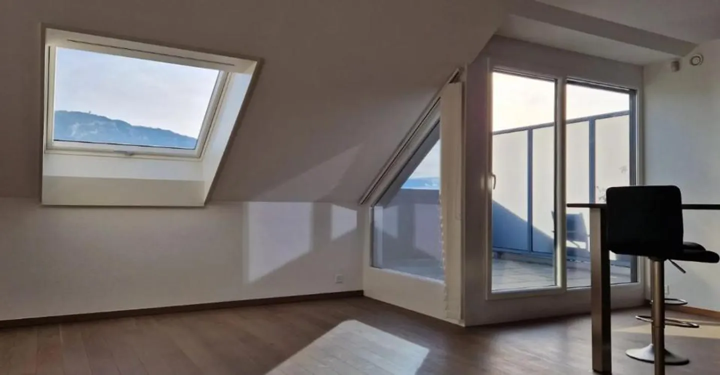 CHÊNE-BOURG | WUNDERSCHÖNE 4-ZIMMER-PENTHOUSE - Foto 2 von 13