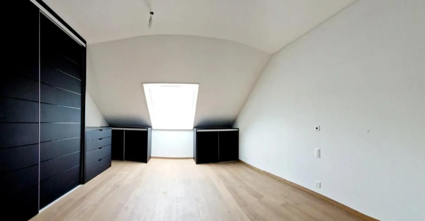 CHÊNE-BOURG | WUNDERSCHÖNE 4-ZIMMER-PENTHOUSE - Foto 9 von 13