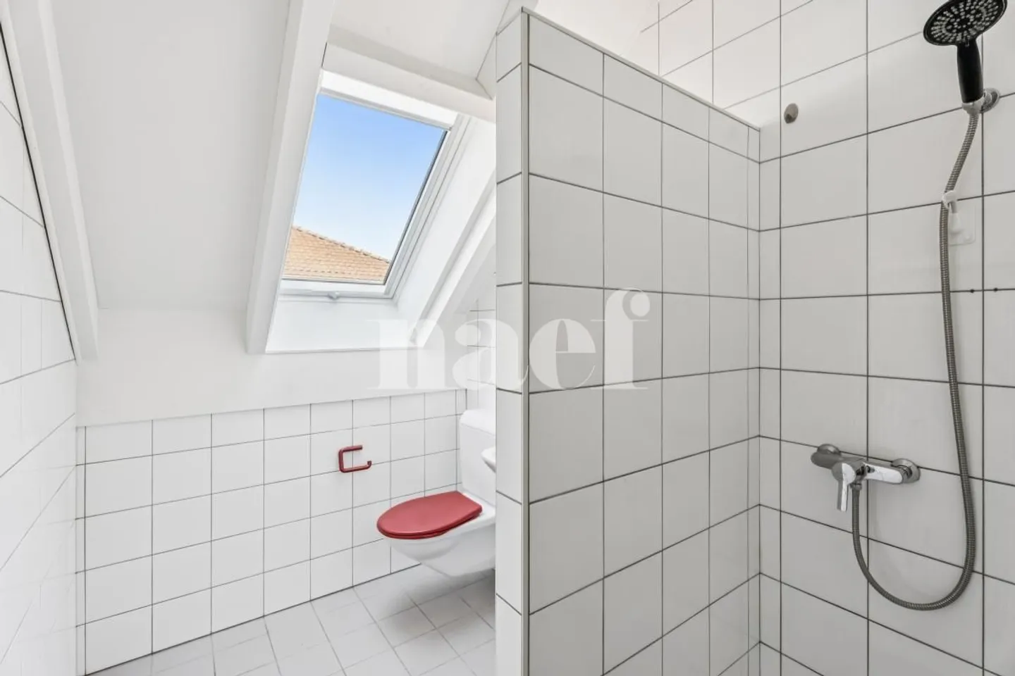 À Couvet, Duplex de 160m2 - Photo 11 sur 11