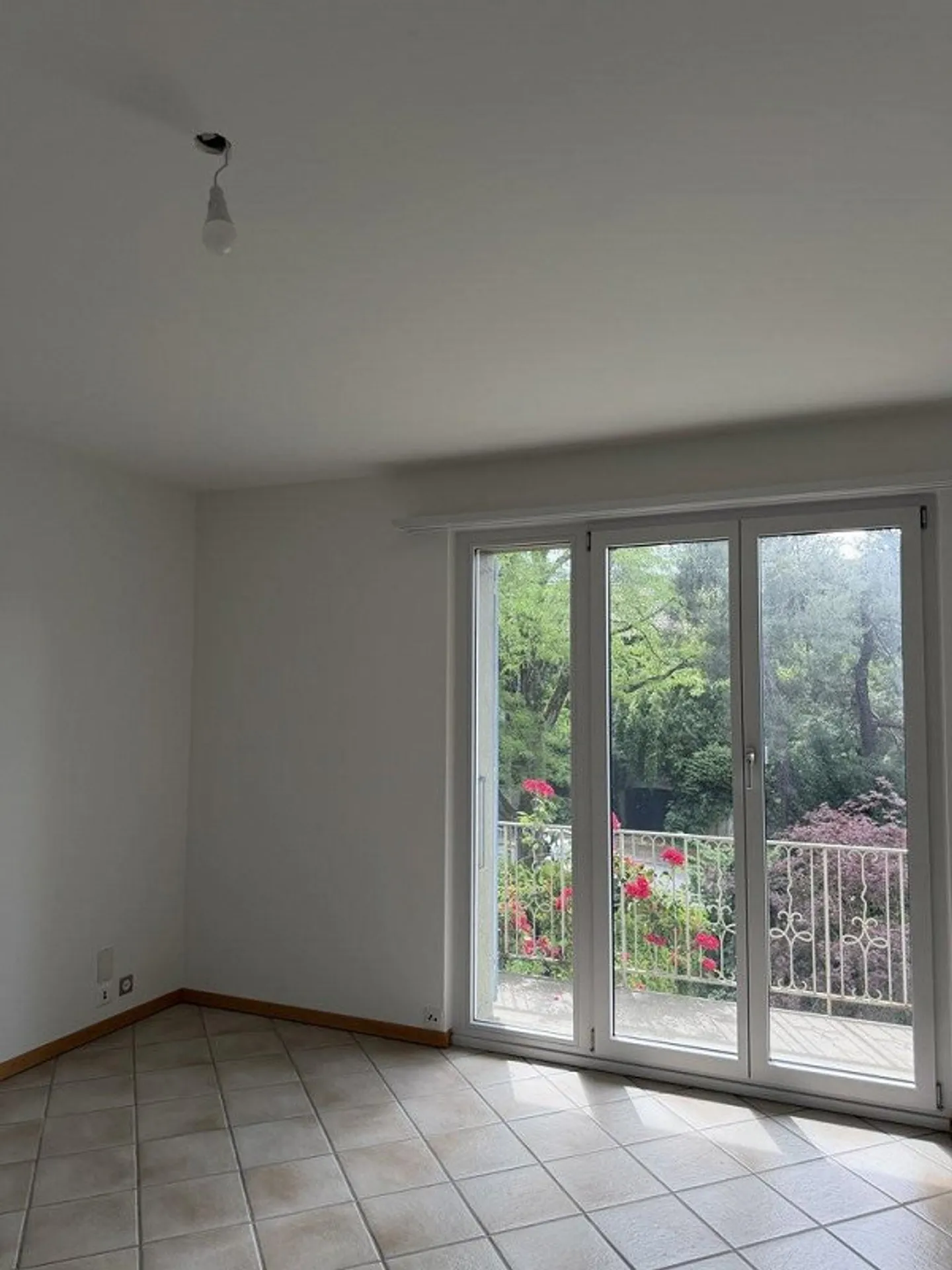 Attractive apartment in a quiet location in the popular Egghölzli - Photo 7 of 12