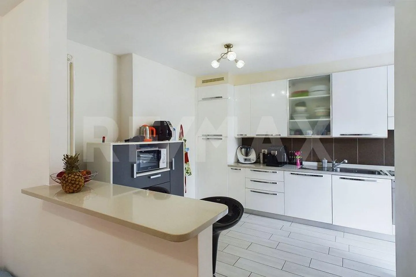 Ampio appartamento di 4,5 locali in un complesso residenziale tranquillo! - Foto 8 di 13