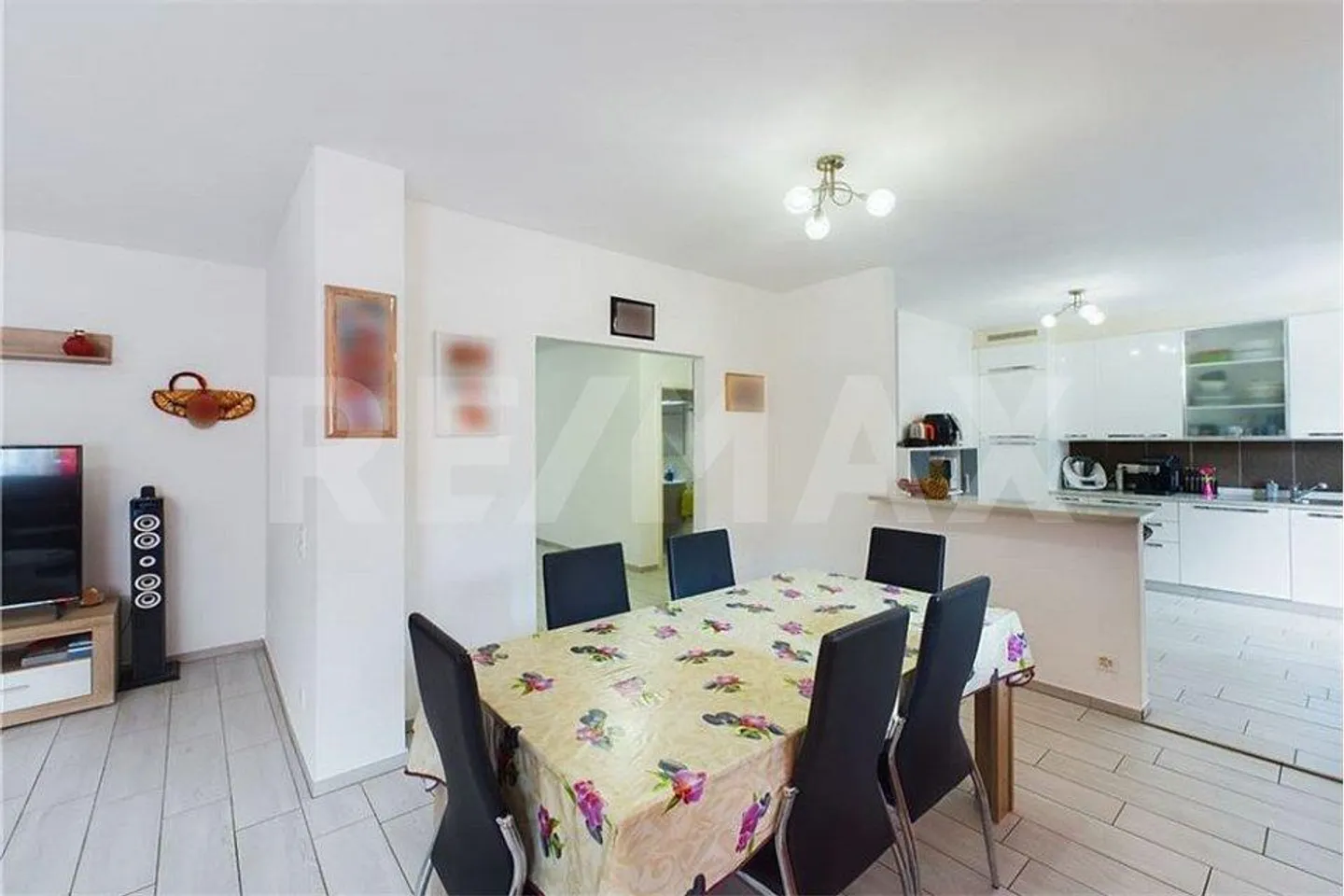 Ampio appartamento di 4,5 locali in un complesso residenziale tranquillo! - Foto 6 di 13