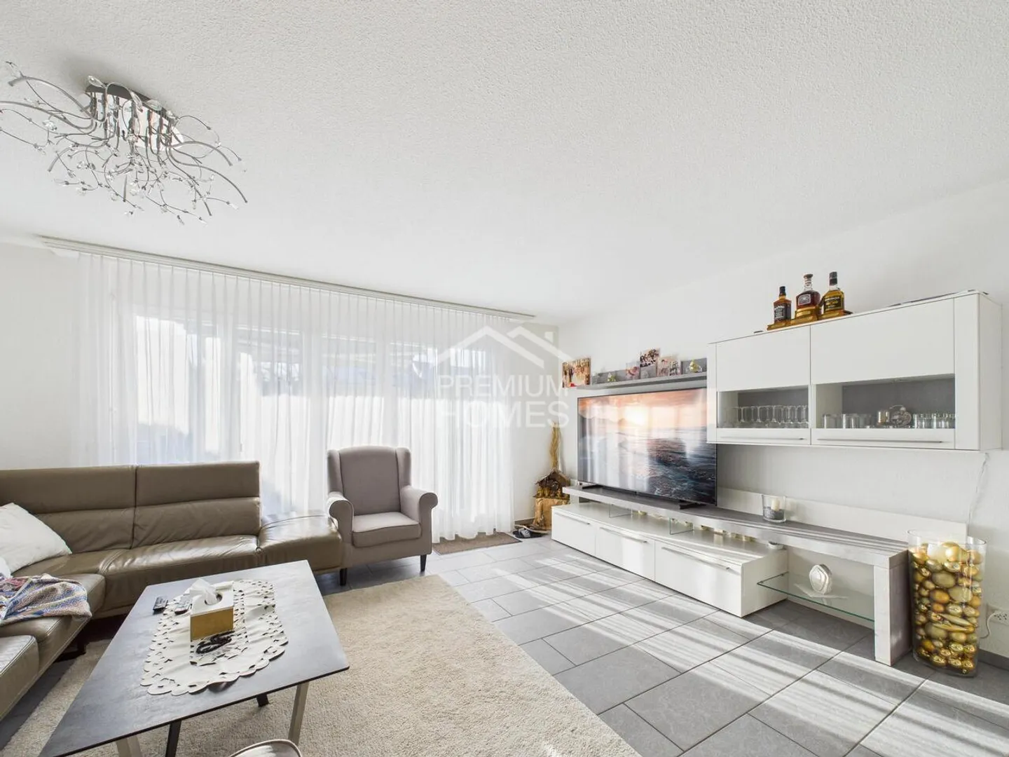 Maison en terrasse à vendre - Photo 1 sur 8