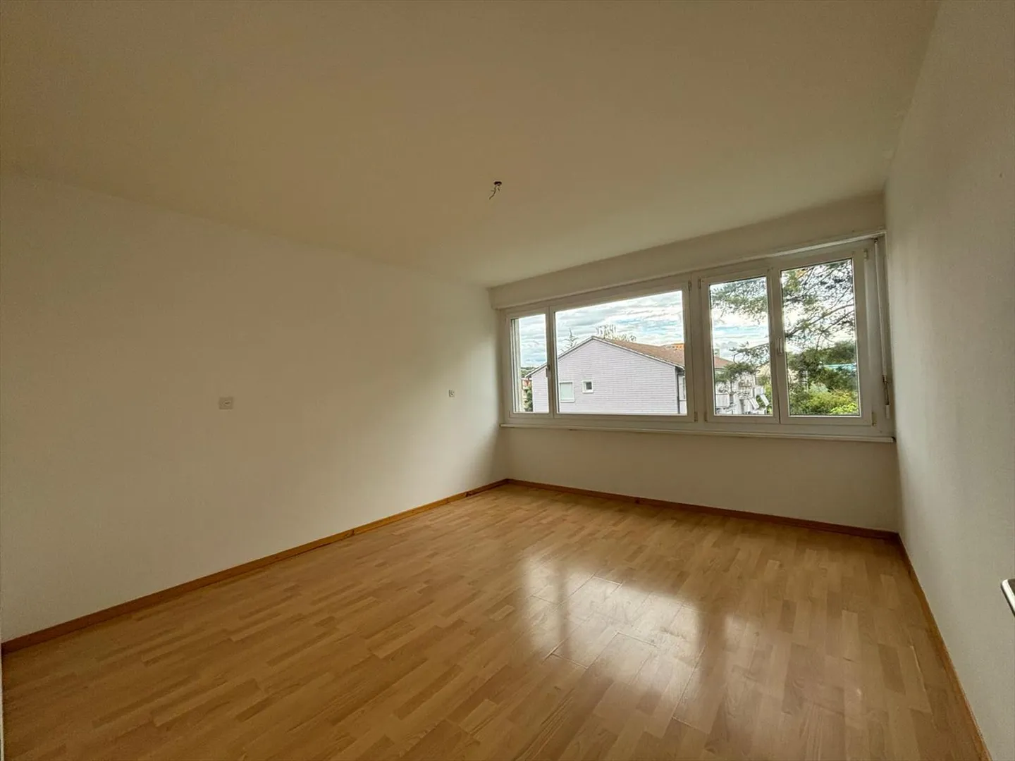 For rent - Beautiful 3-room apartment in Nidau - Photo 5 of 10