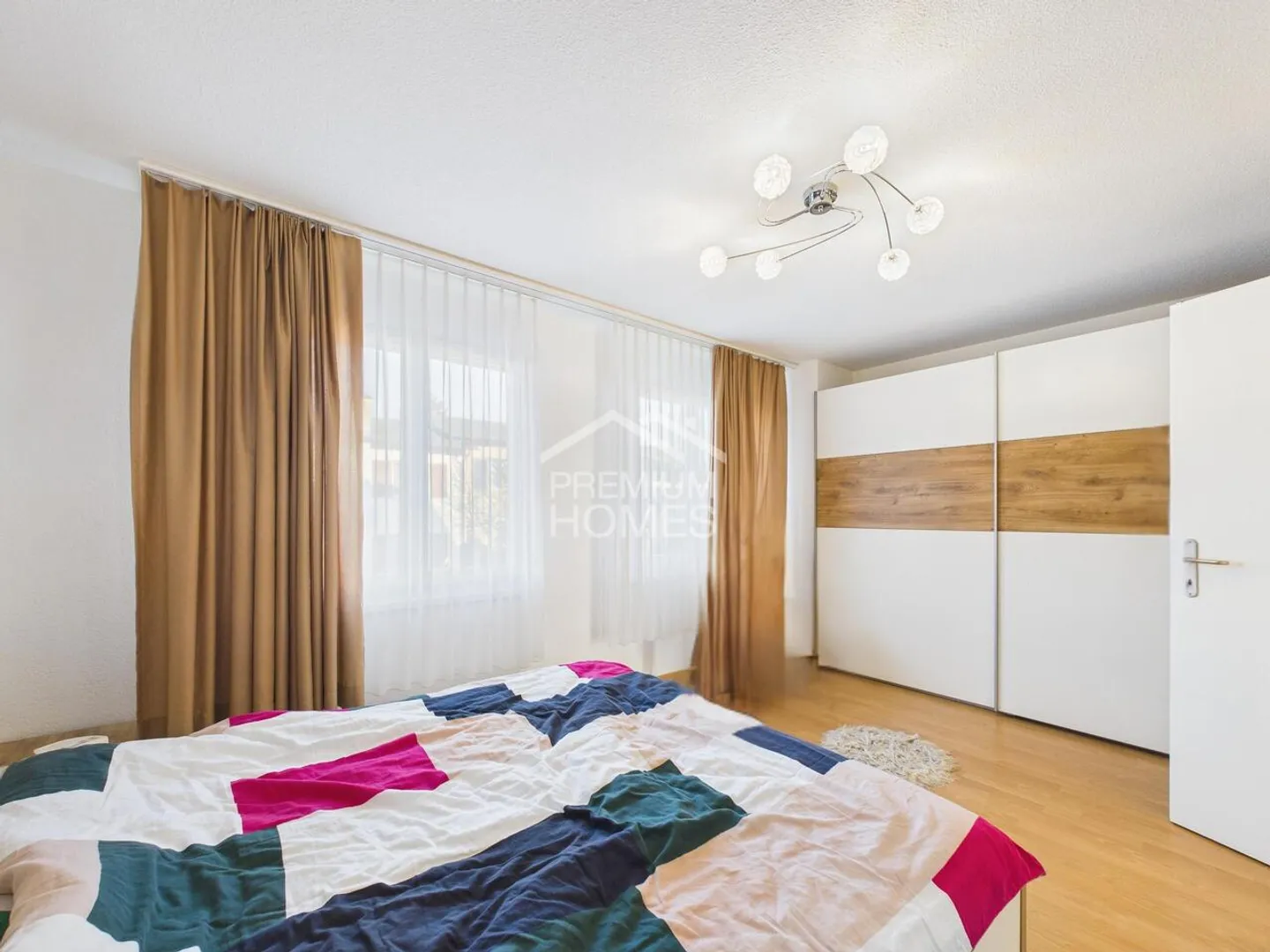 Maison en terrasse à vendre - Photo 4 sur 8