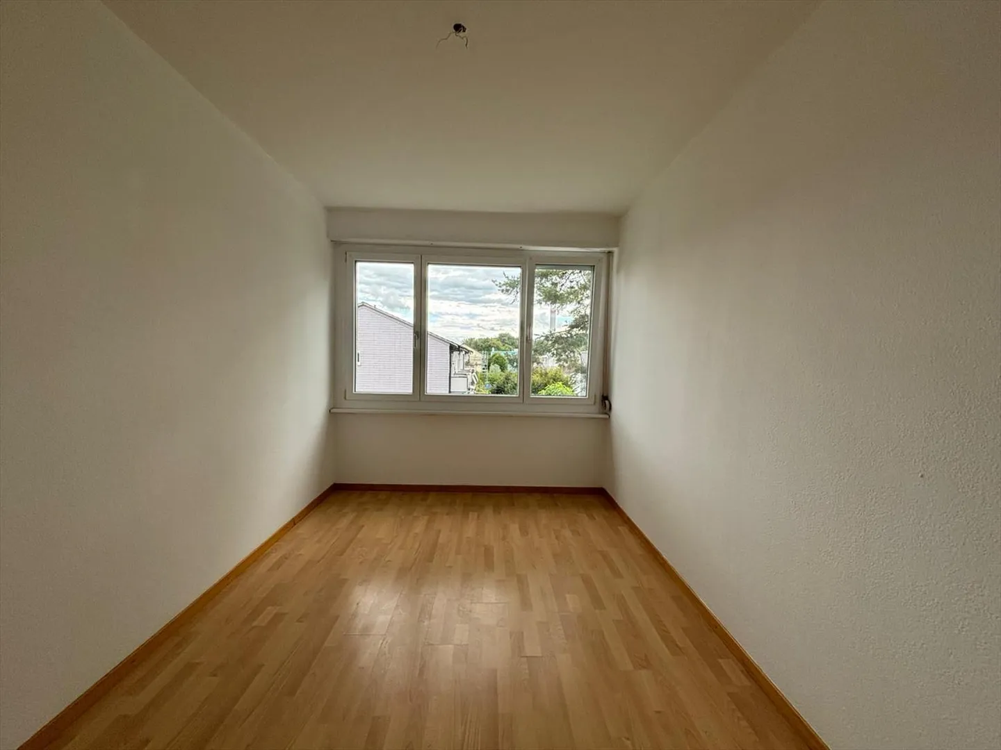 For rent - Beautiful 3-room apartment in Nidau - Photo 7 of 10