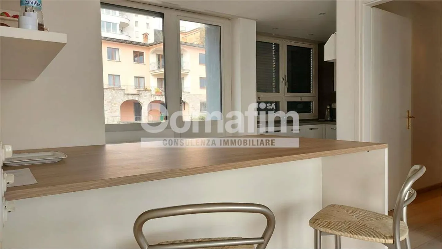 Affitto Appartamento 4,5 Locali - Vista Lago - Foto 4 di 13