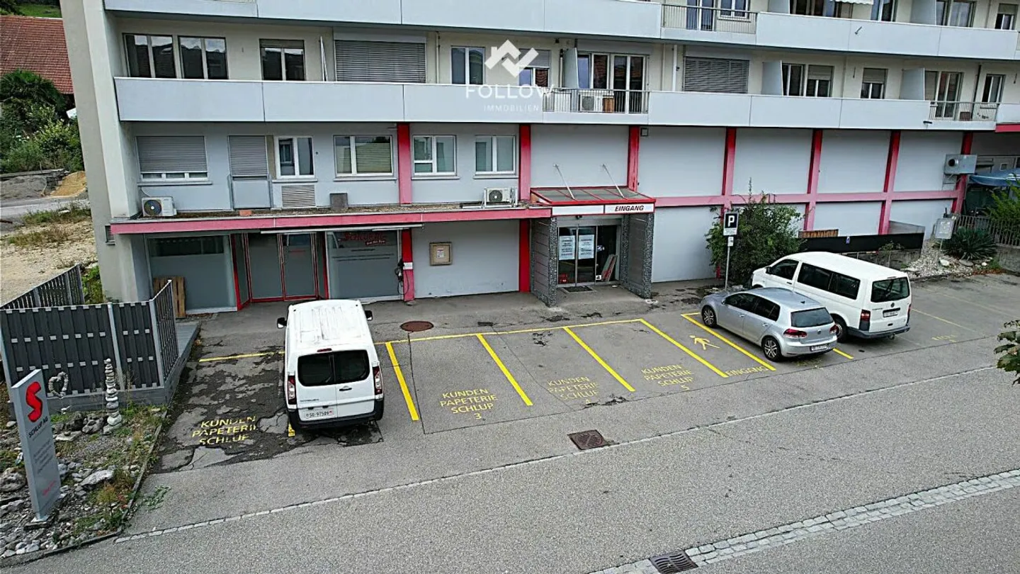 Versatile Commercial Space in the Center of Lengnau - with Flexible Space Concept - Photo 7 of 24