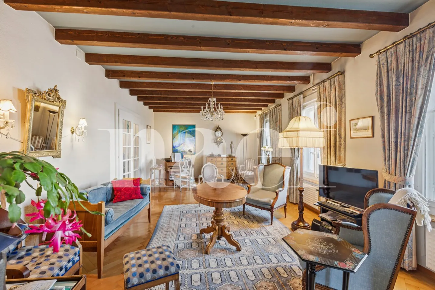 Maison individuelle de 6.5 pièces avec logement annexe de 2 pièces - Photo 1 sur 4