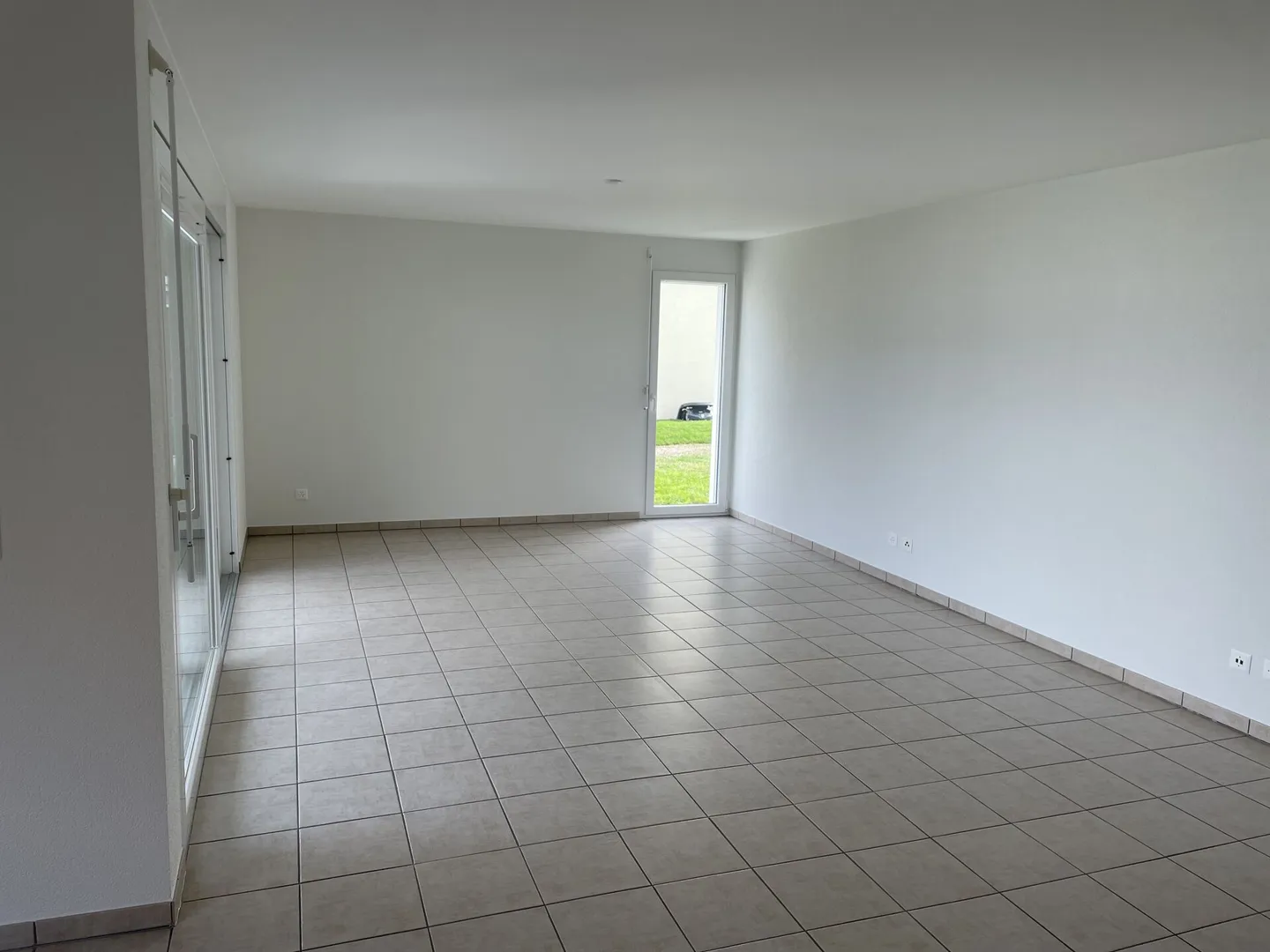 Appartamento di 3,5 locali a Cheyres - Foto 3 di 10