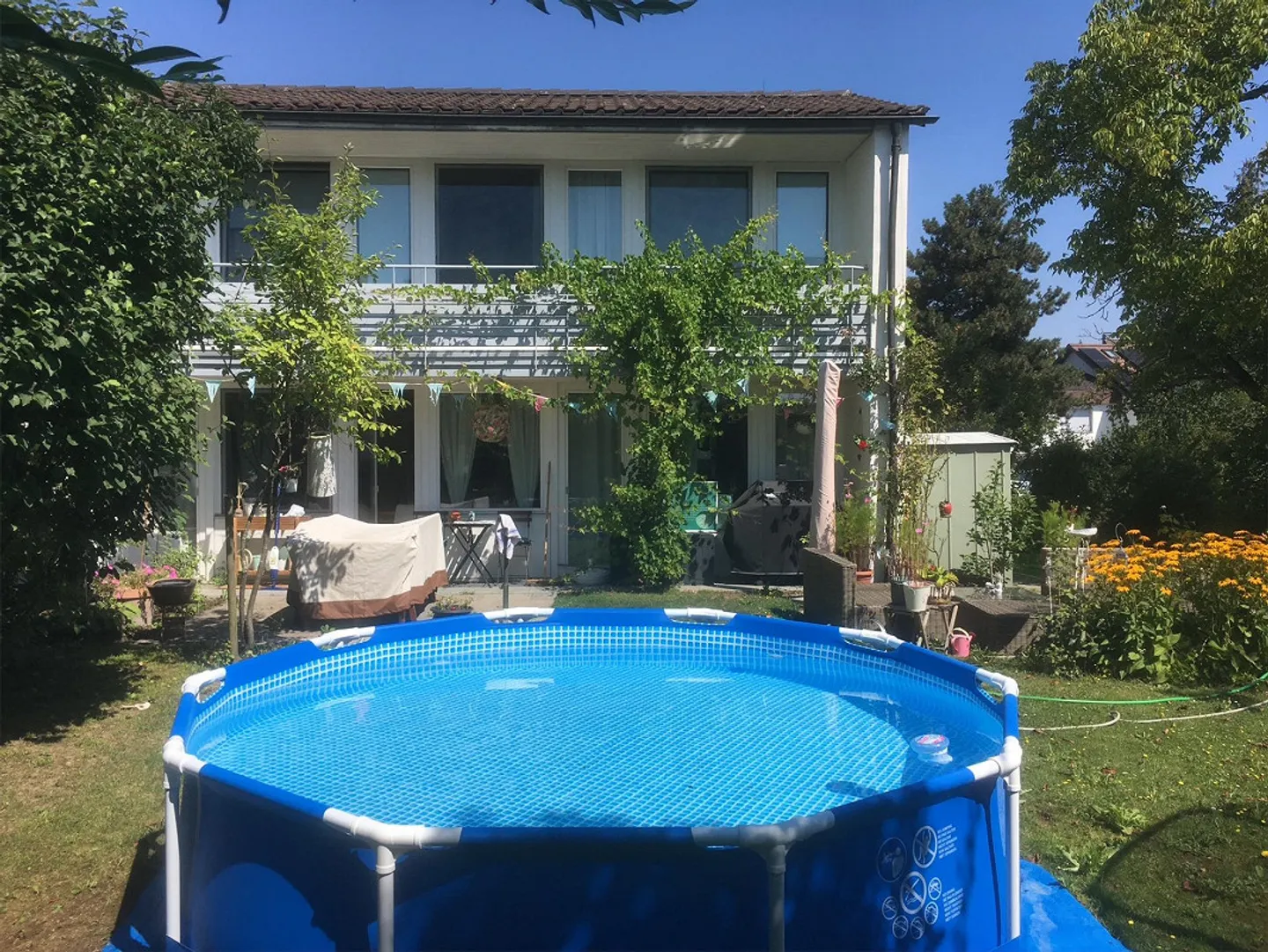 Room in shared apartment with private bathroom, balcony & garden near Winterthur - Photo 10 of 10