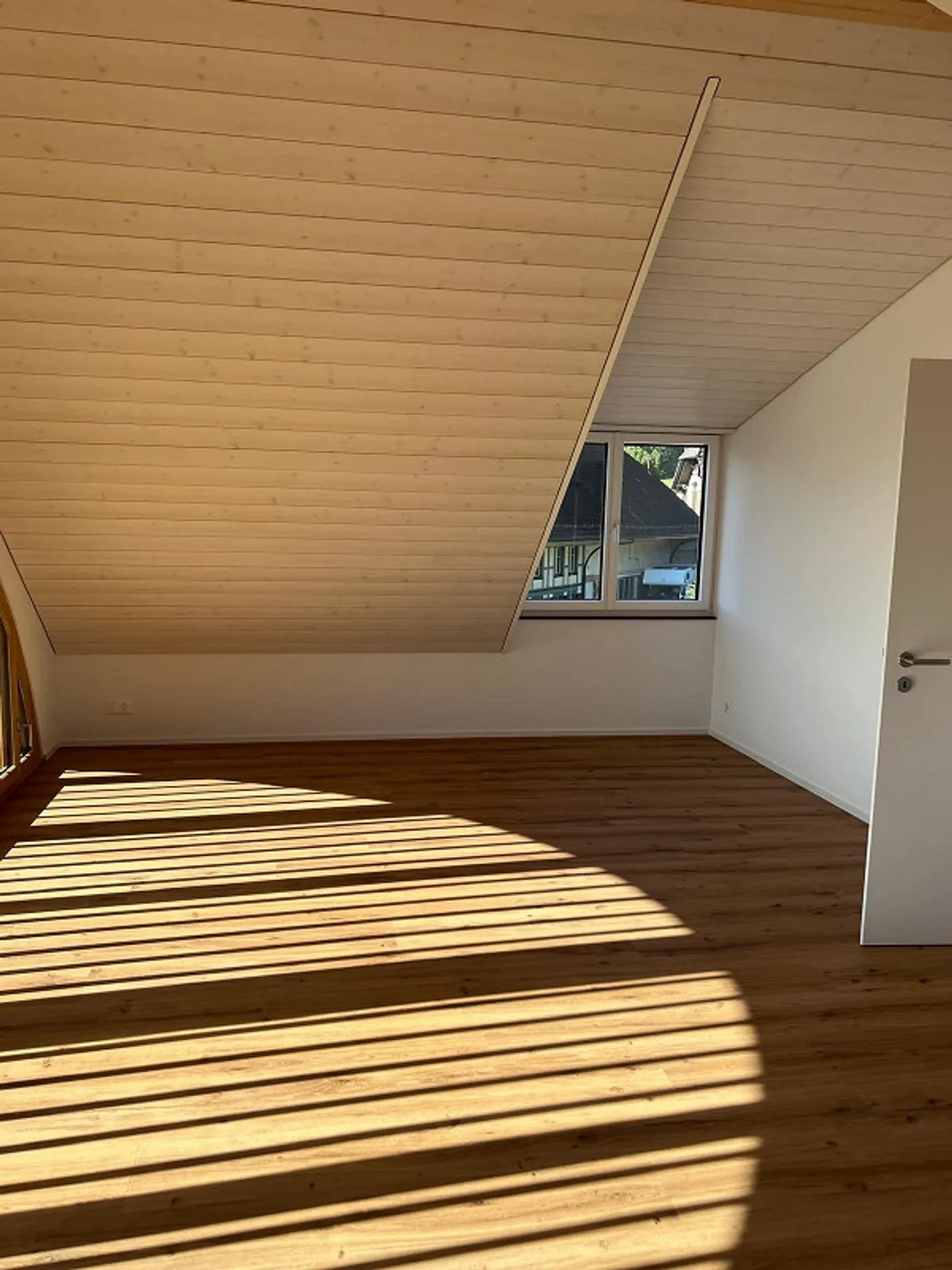 Appartamento duplex con vista sulle Alpi - Foto 11 di 15