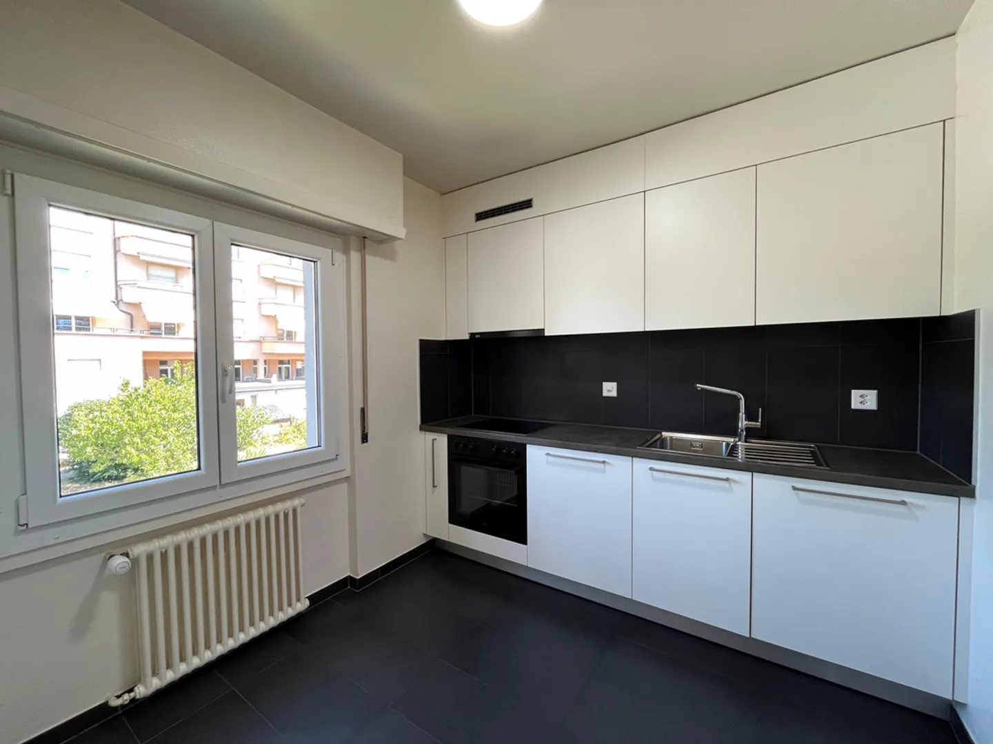 4.5-room apartment on the 2nd floor - Photo 4 of 9