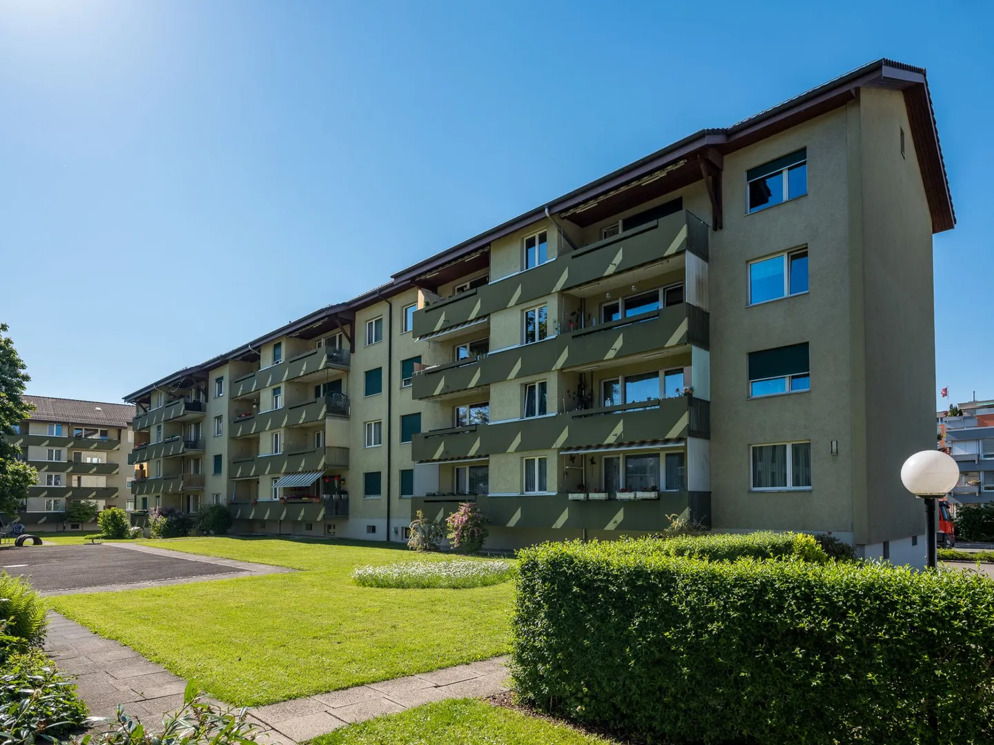 Grosszügige, sanierte 2.5 Zi.-Wohnung  Kopie - Foto 2 von 13