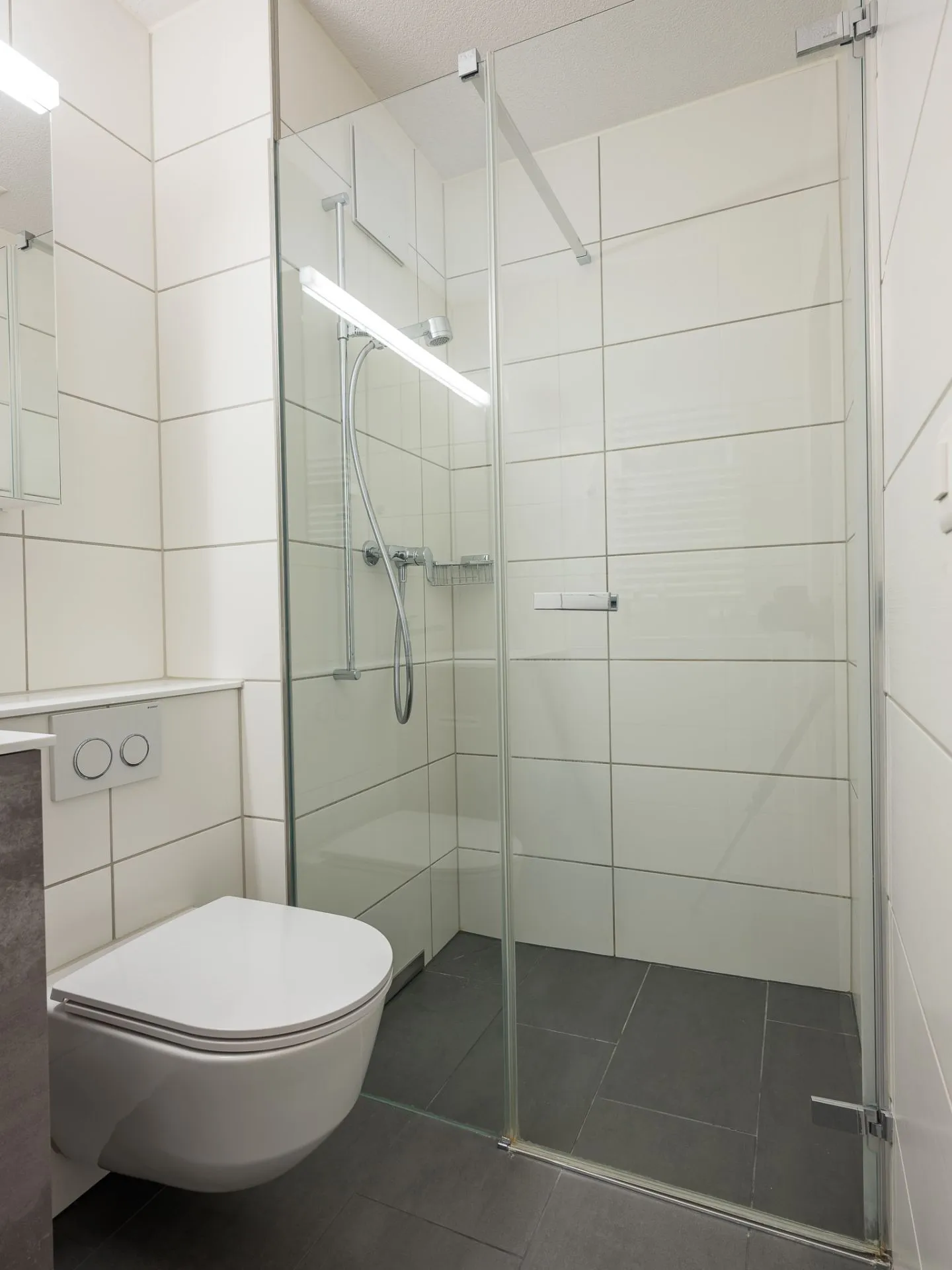 Grosszügige, sanierte 2.5 Zi.-Wohnung  Kopie - Foto 11 von 13