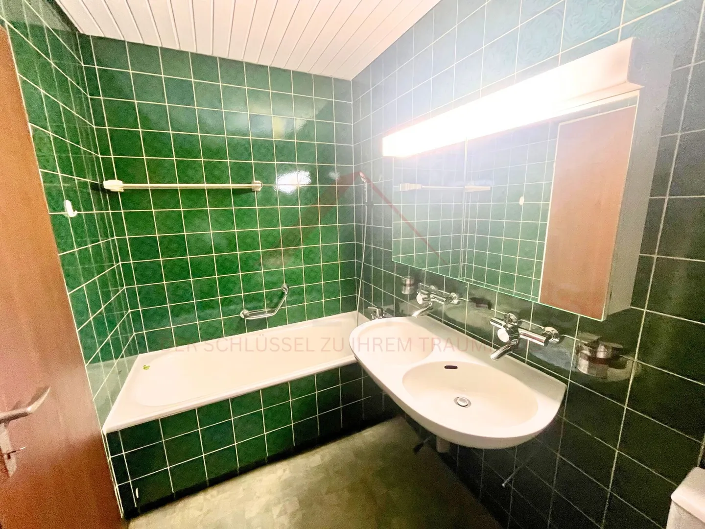 Attikawohnung mit 60 m² Terrasse - Foto 15 von 15