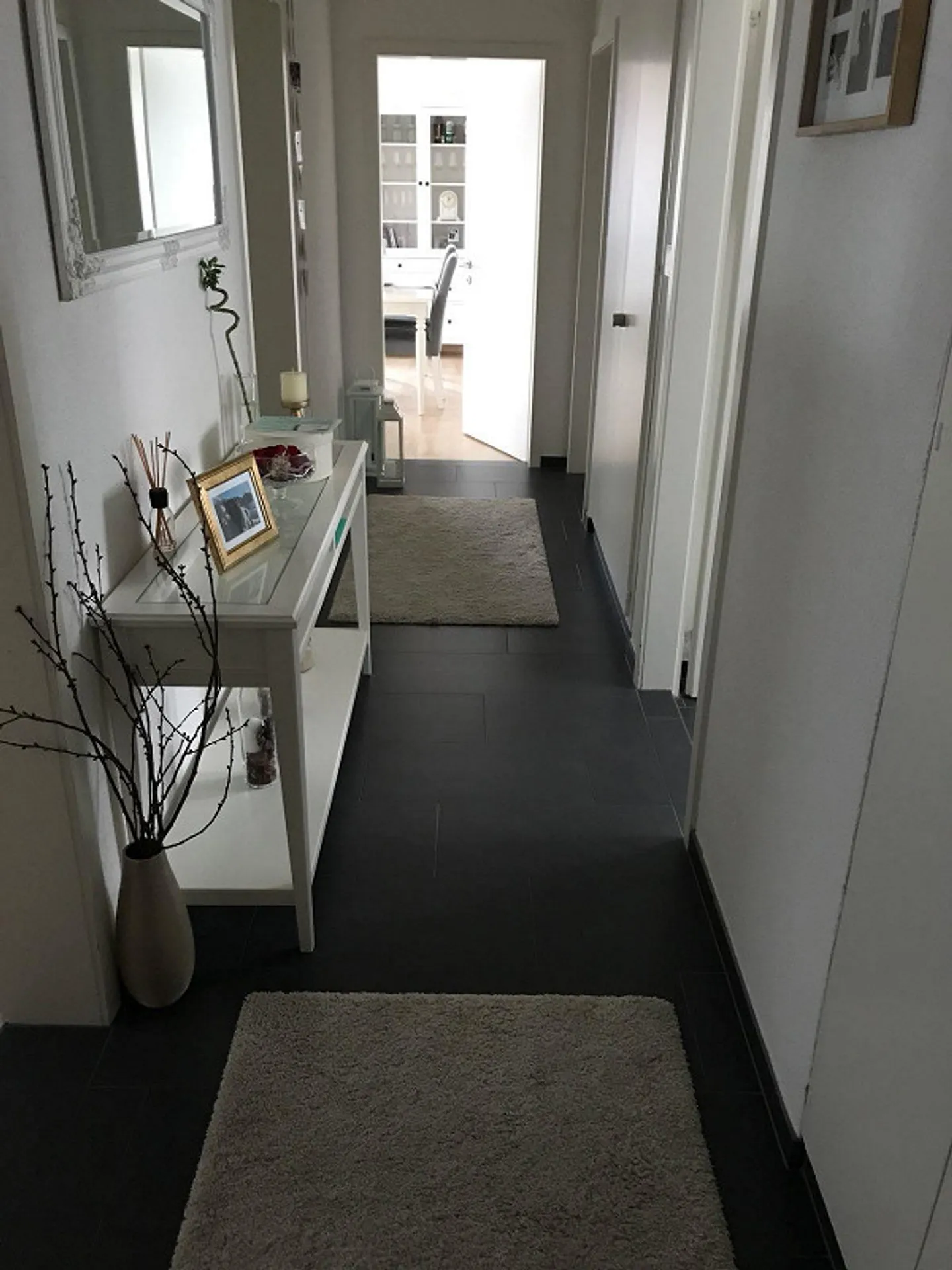 Appartamento moderno luminoso di 4,5 stanze - Foto 8 di 10