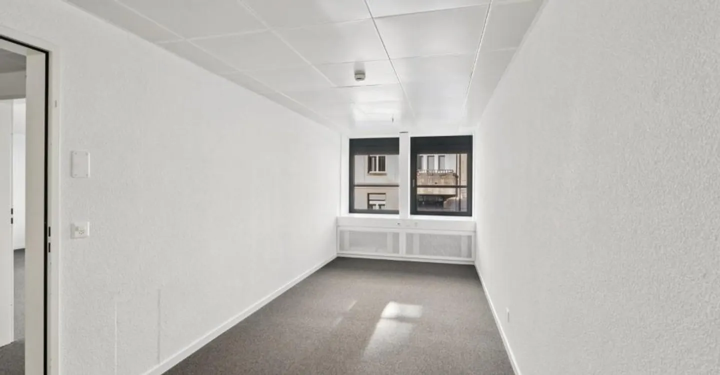 Bureau dans le (centre commercial) de St. Gallen - Photo 2 sur 7