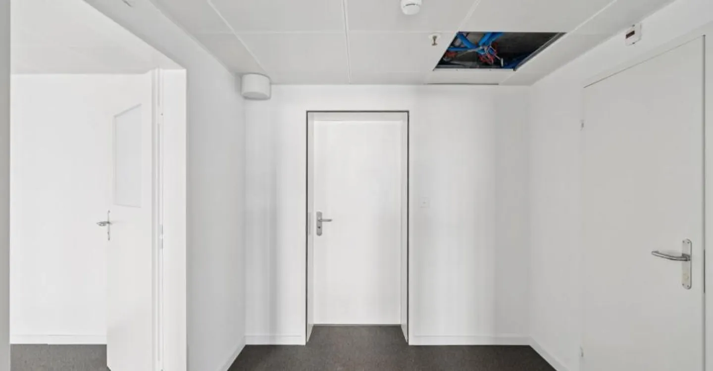Bureau dans le (centre commercial) de St. Gallen - Photo 6 sur 7