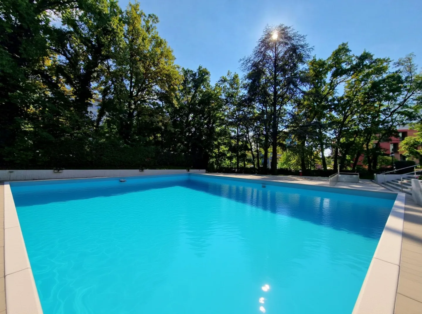 Exklusiv: Luxuriöse Wohnung, Pool und Sauna in der Nähe des Genfer Stadtzentrums - Foto 7 von 11