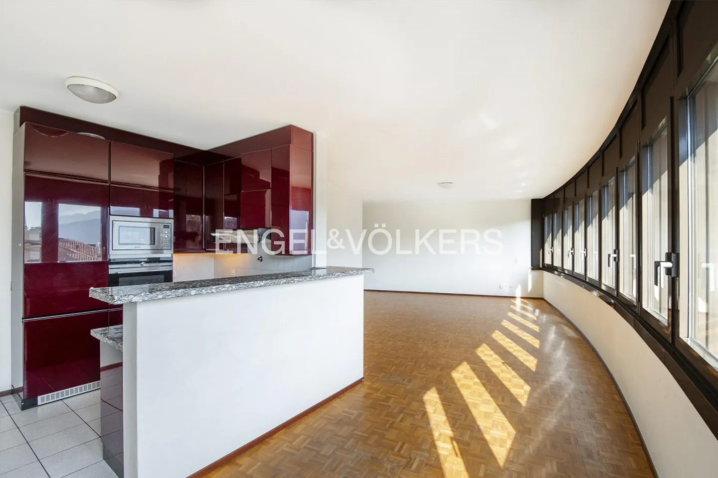 Luminoso appartamento nel centro di Lugano - Foto 4 di 10