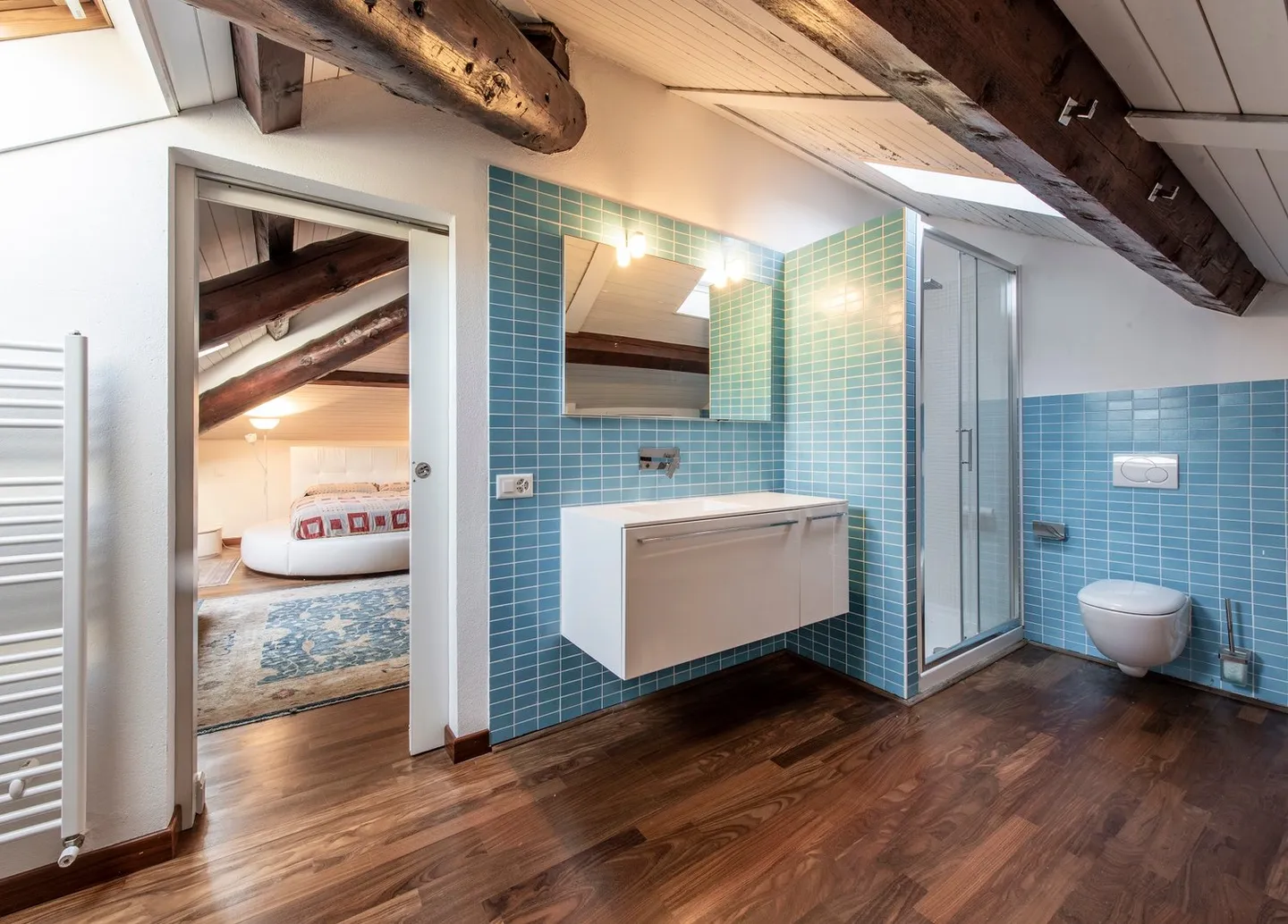 Prestigiosa Villa im Liberty-Stil in gut erschlossener Lage - Foto 7 von 8