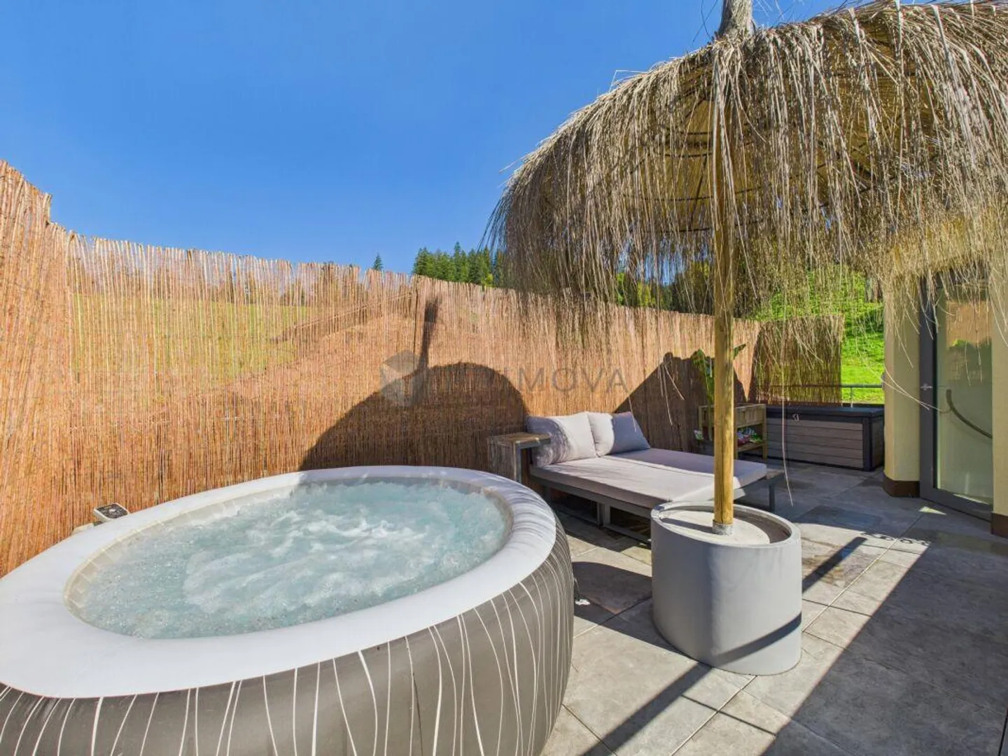 Sentiment d'Hollywood dans les collines de Schwarzenberger - Photo 9 sur 13