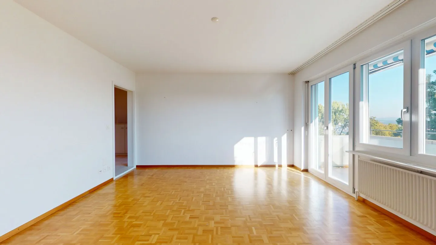 Green Living with a View in Spiegel BE - Photo 4 of 12