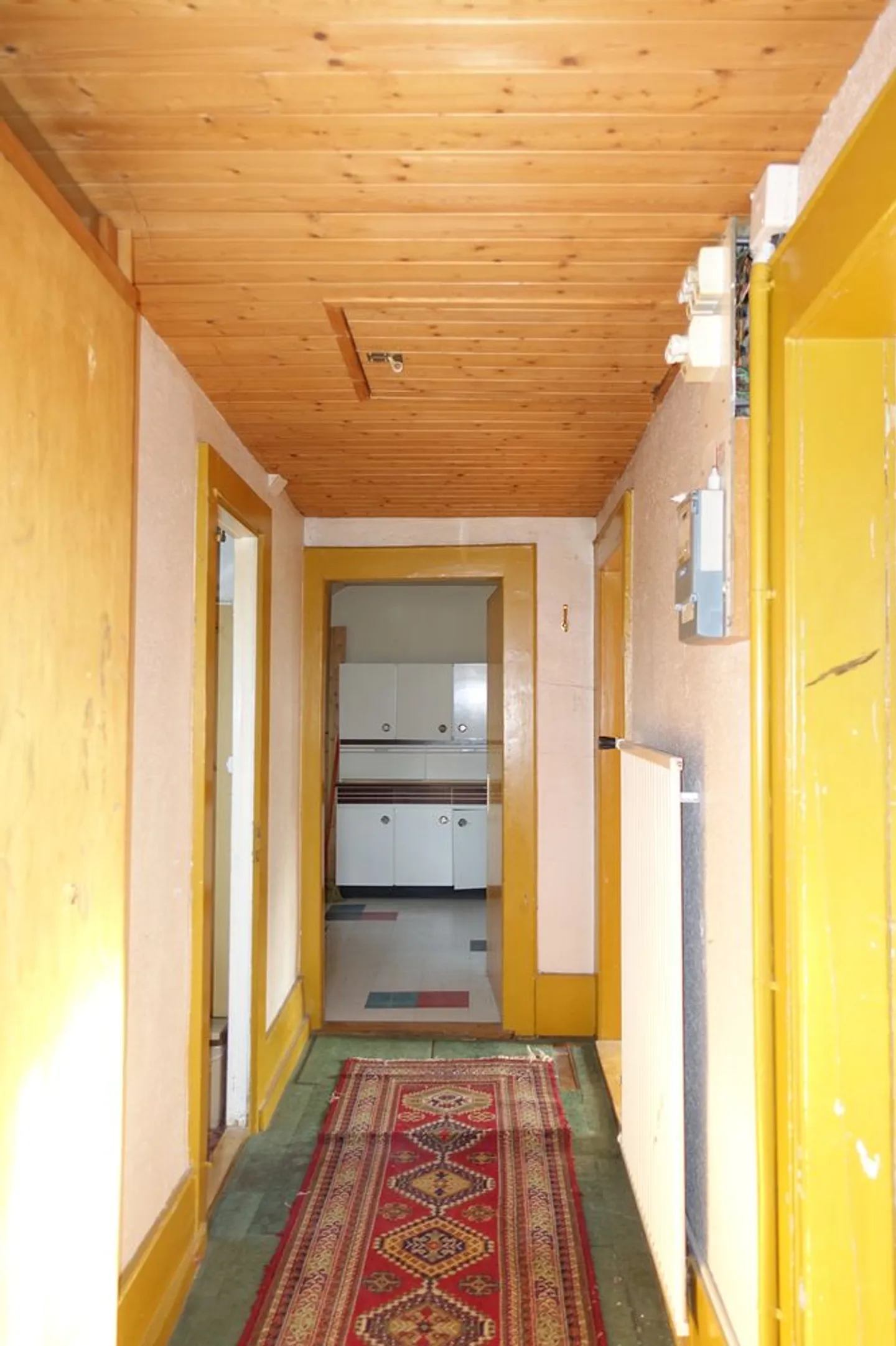 Maison familiale avec jardin - Photo 7 sur 16