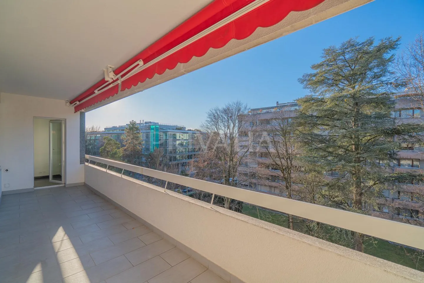 Magnifica Appartamento Passante in un Ambiente Verde nel Cuore di Florissant - Foto 9 di 10