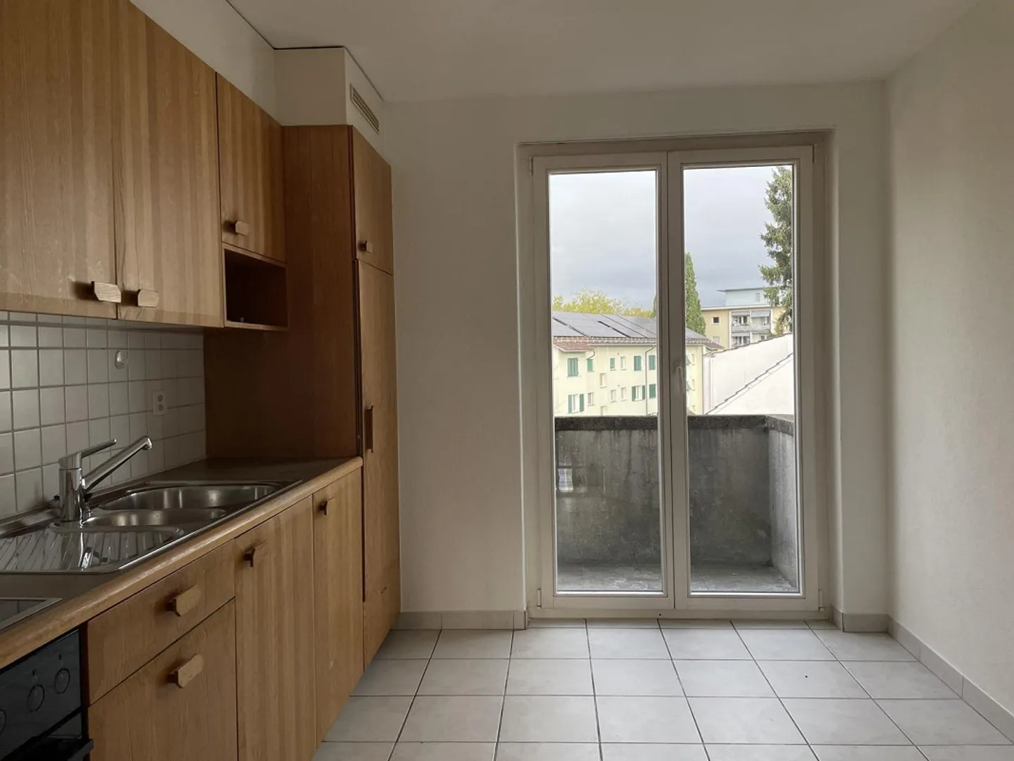 Charmante 3-Zimmer-Dachgeschosswohnung mit zwei Balkonen - Foto 2 von 9