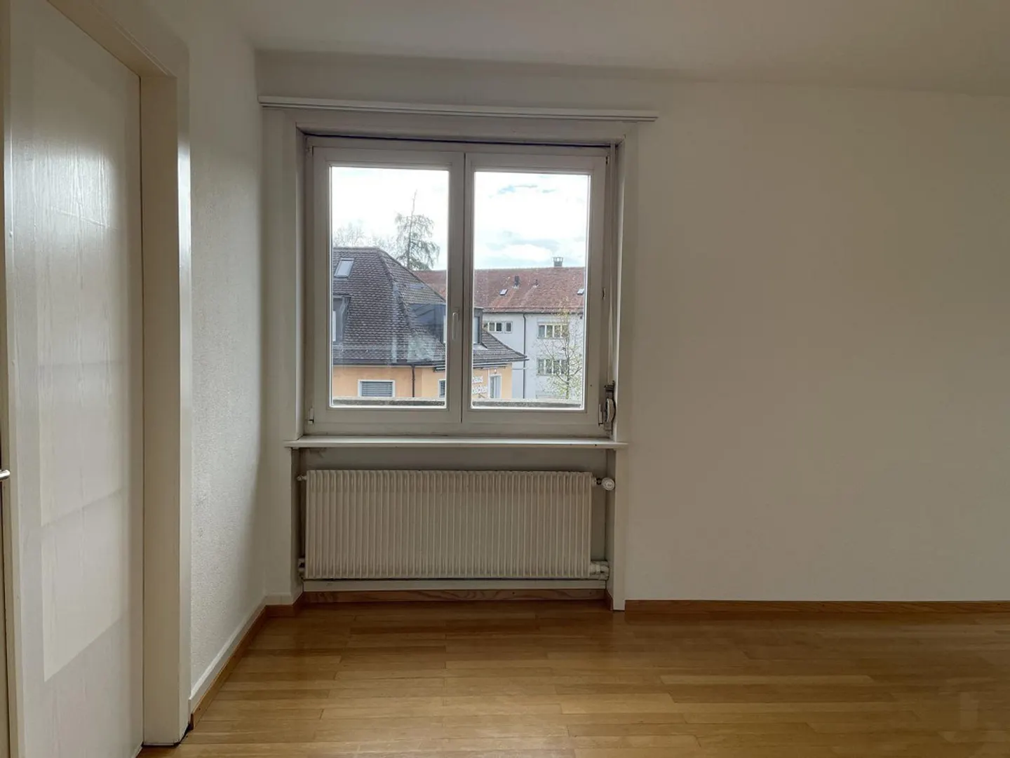 Charmante 3-Zimmer-Dachgeschosswohnung mit zwei Balkonen - Foto 6 von 9