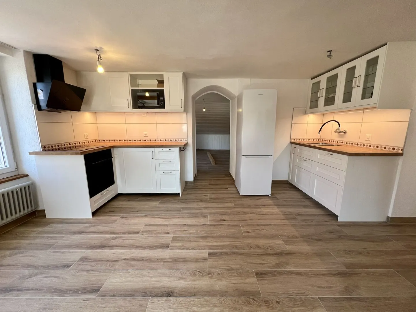 Appartamento ristrutturato di 3,5 locali a Châbles - Foto 5 di 9