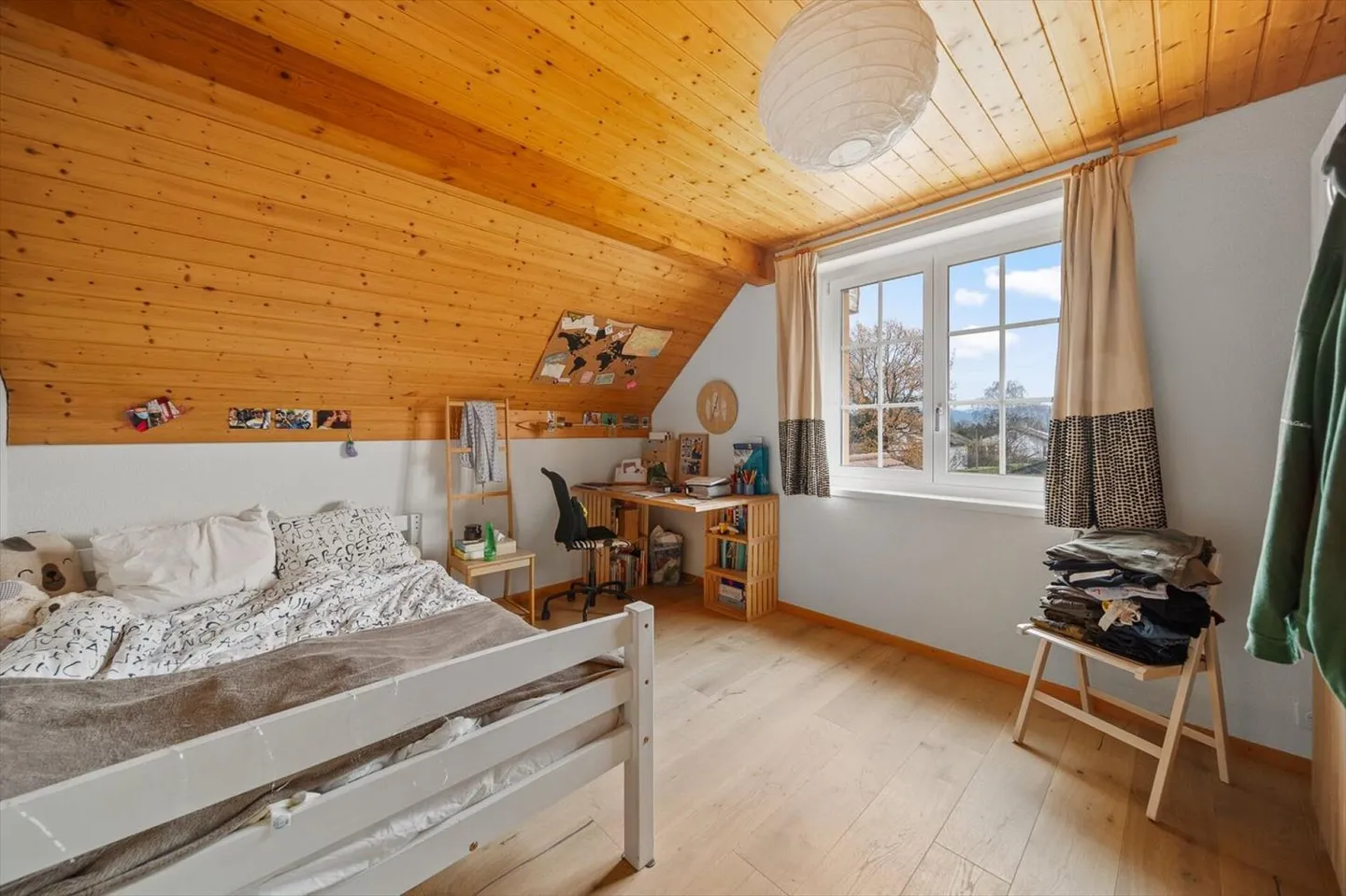 Großzügige und schöne Villa in gutem Zustand mit einer begehrten Lage - Foto 7 von 13