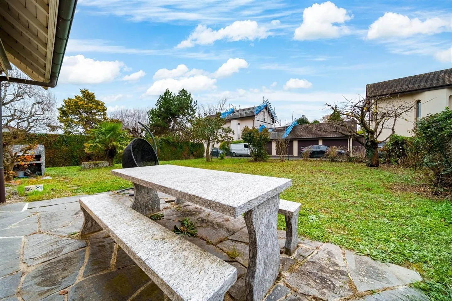 Großzügige und schöne Villa in gutem Zustand mit einer begehrten Lage - Foto 12 von 13