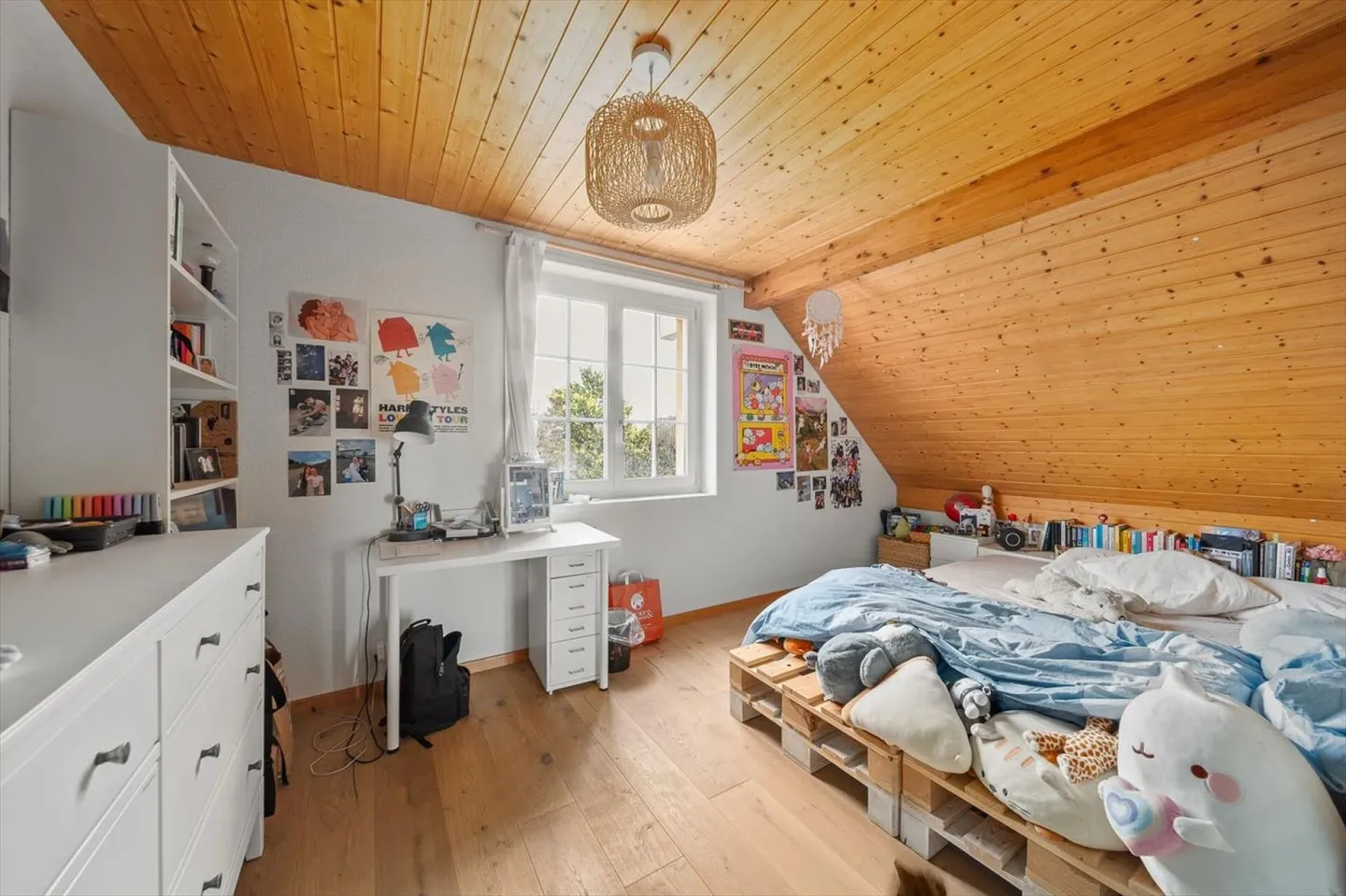 Großzügige und schöne Villa in gutem Zustand mit einer begehrten Lage - Foto 6 von 13