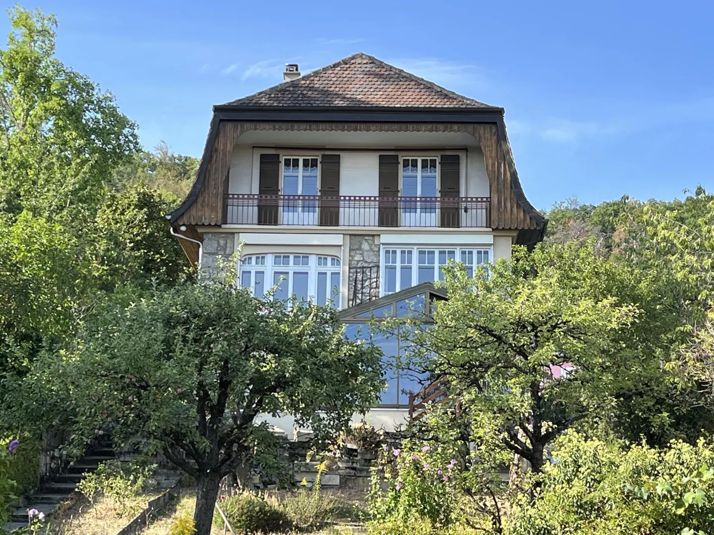 Charmante maison individuelle - Photo 2 sur 12