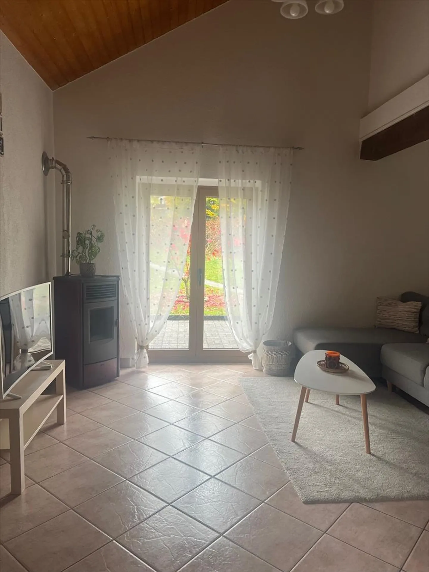 1.5 Room Apartment - Photo 4 of 5