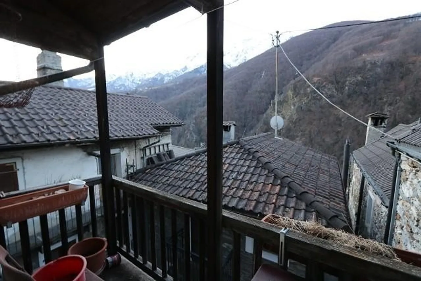 Appartamento duplex di 4 1/2 locali in casa bifamiliare - Foto 12 di 20
