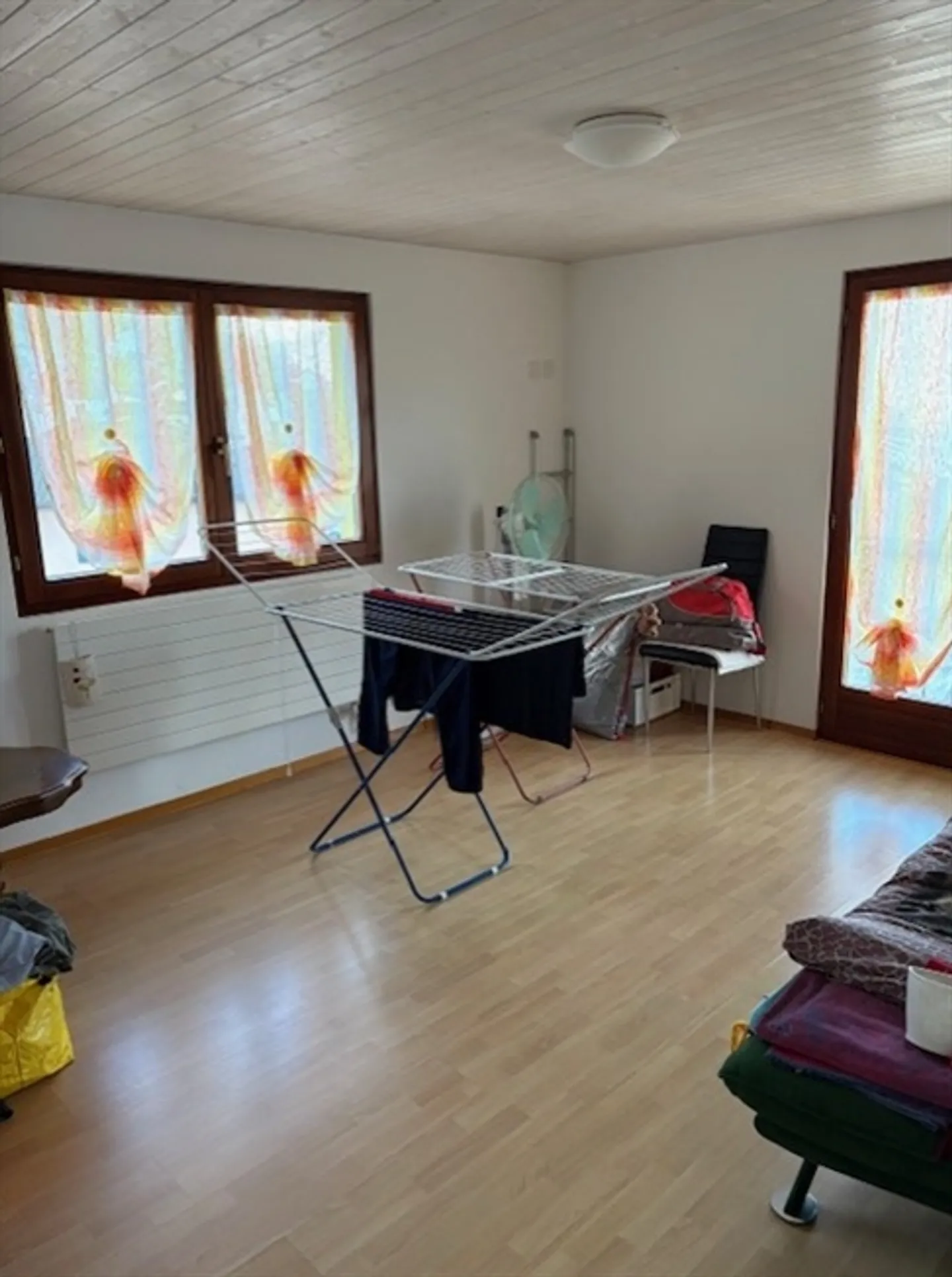 5 1/2-Zimmer-Einfamilienhaus im Ortskern mit Garten und Grillplatz - Foto 19 von 20