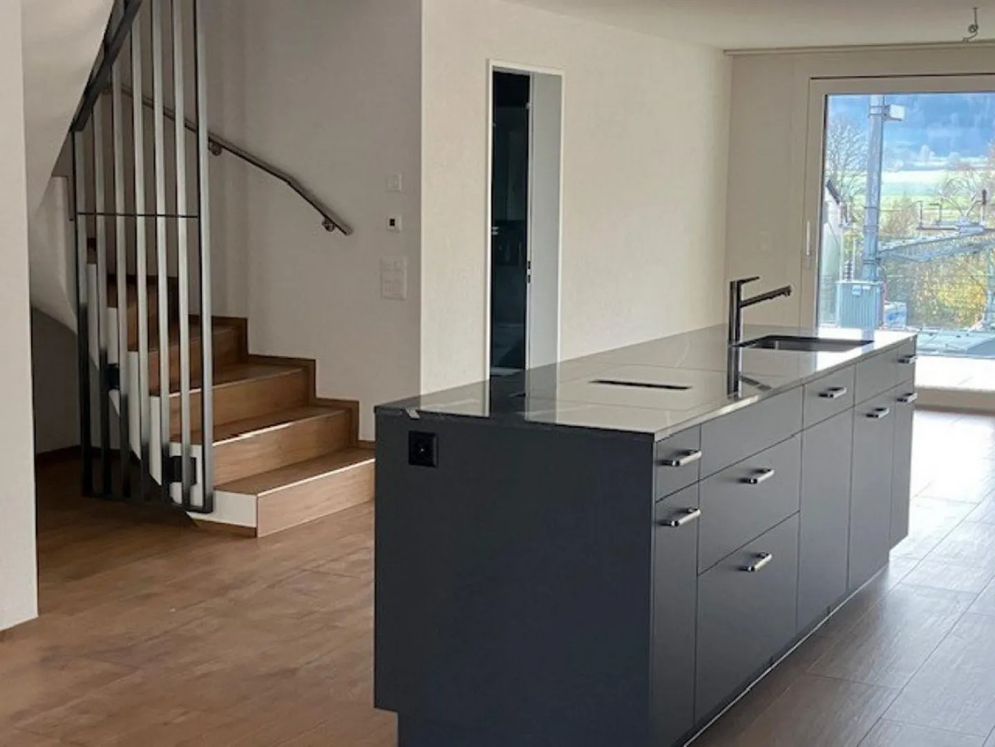 ERSTVERMIETUNG - LUXURIÖSE UND SEHR GERÄUMIGE MAISONETTE! - Foto 5 von 13