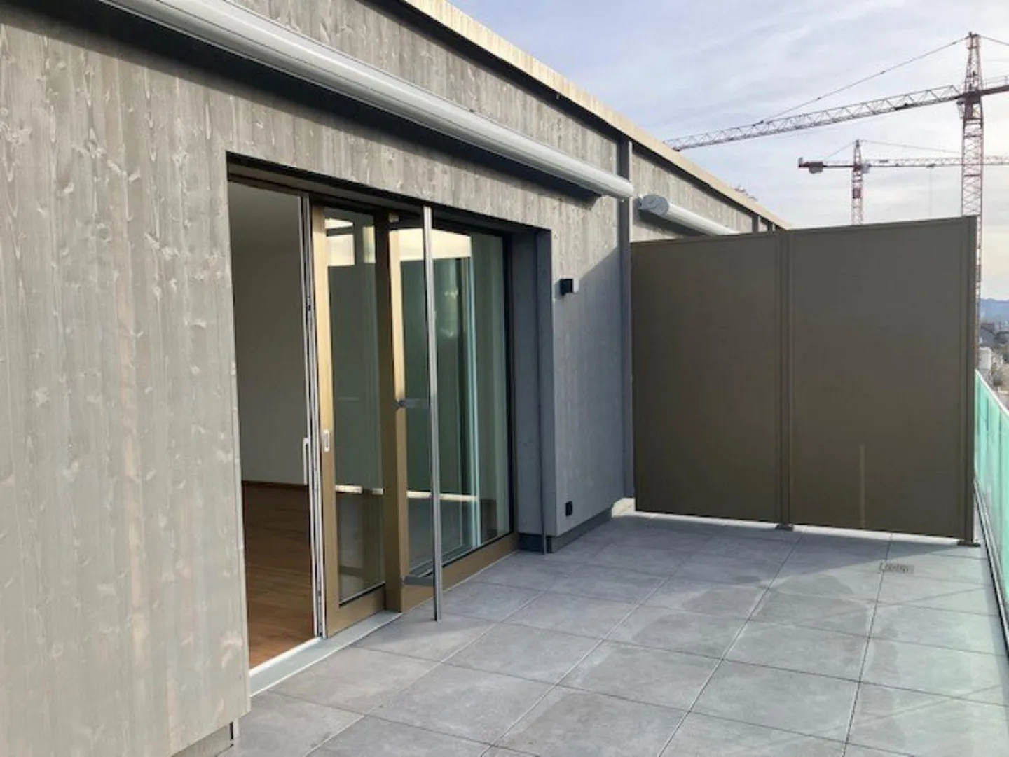 ERSTVERMIETUNG - LUXURIÖSE UND SEHR GERÄUMIGE MAISONETTE! - Foto 10 von 13