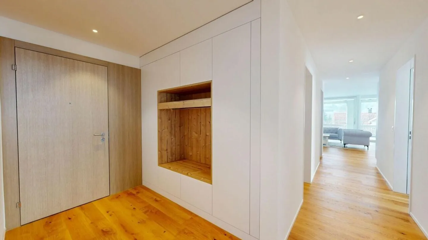 Moderne 4.5-Zimmer-Wohnung in Menziken AG - Stilvoll und Lichtdurchflutet - Foto 10 von 16