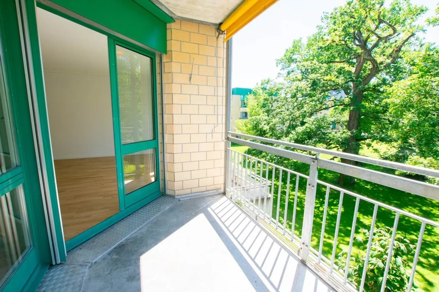 Appartement spacieux 4.5 pièces - Photo 8 sur 8