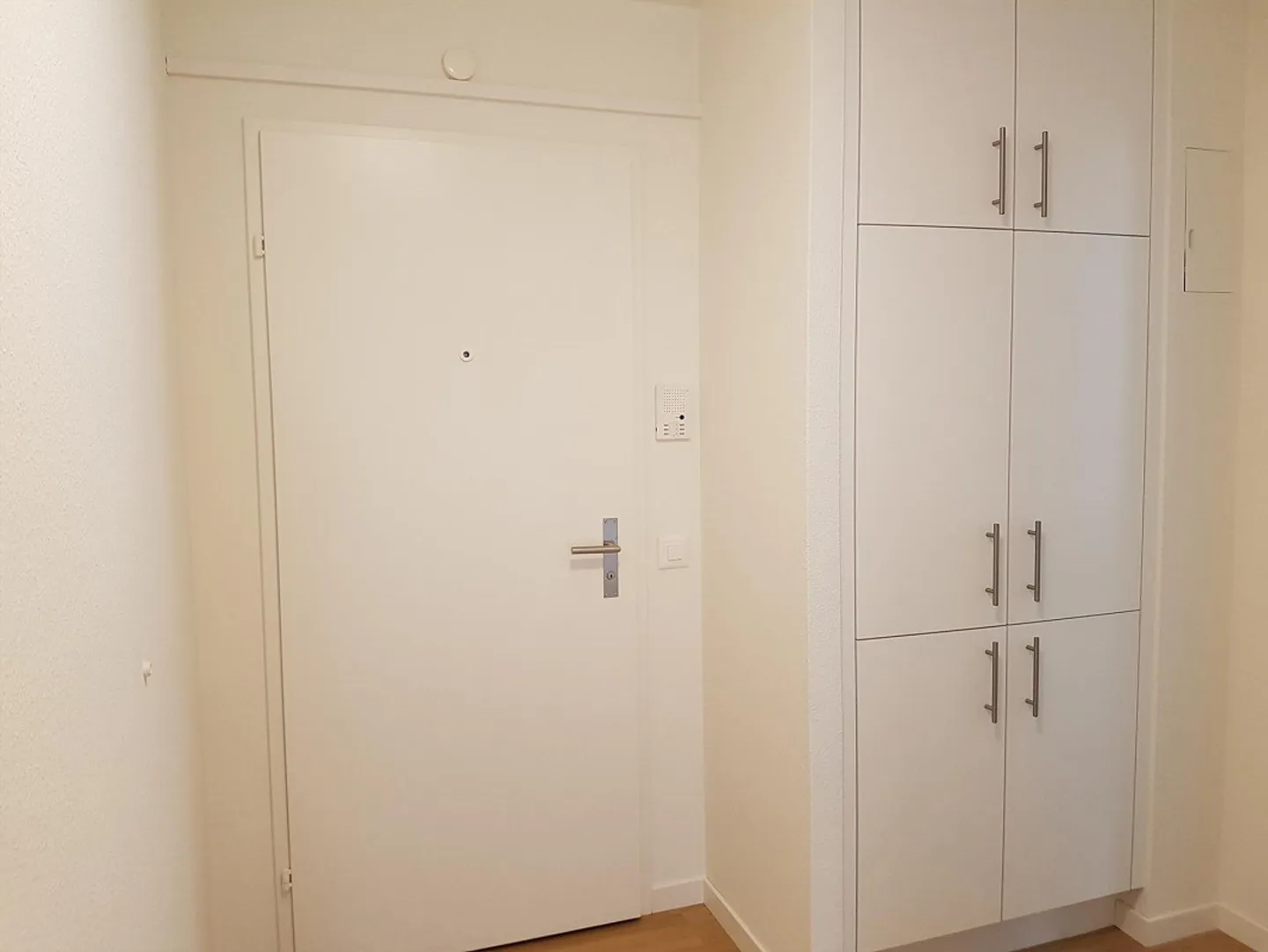 3.5 Room Apartment - Photo 7 of 7