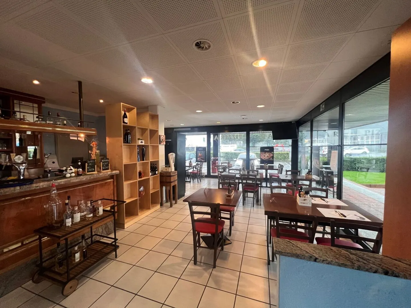 Restaurant mit Terrasse - Foto 4 von 9